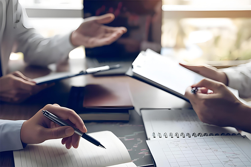 律师审核材料并递交I-140申请